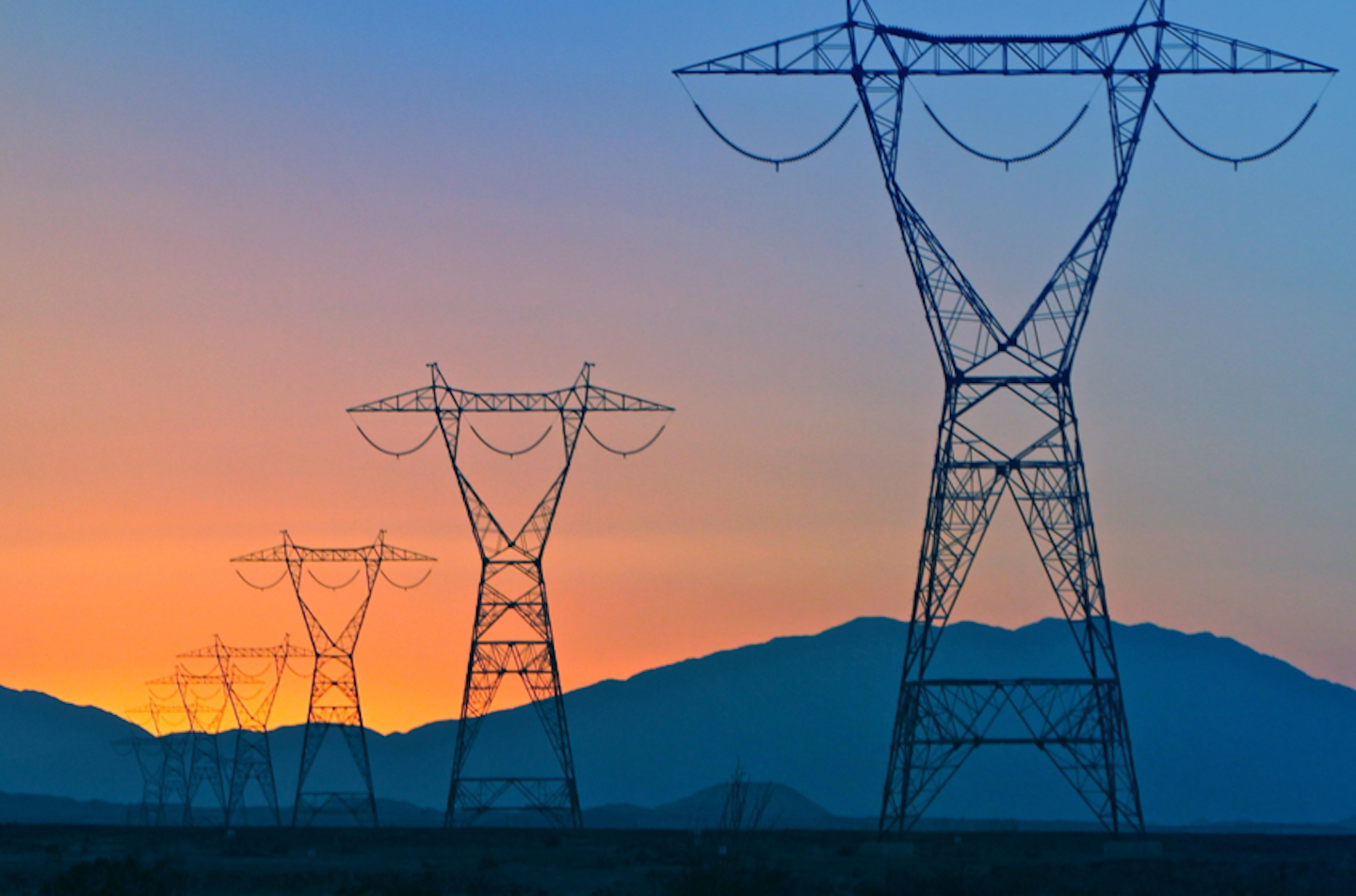 SDG&E Sunrise Powerline transmission line delivers 1 GW of renewable