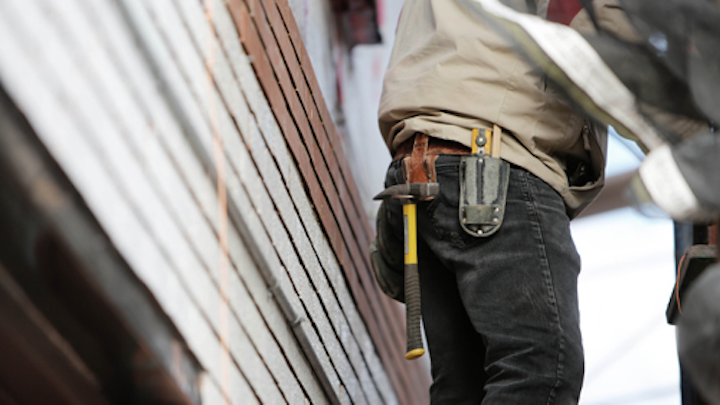 Content Dam Up Online Articles 2018 06 Construction Craftsman Hammer 8092