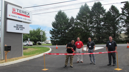Lancasterribboncutting
