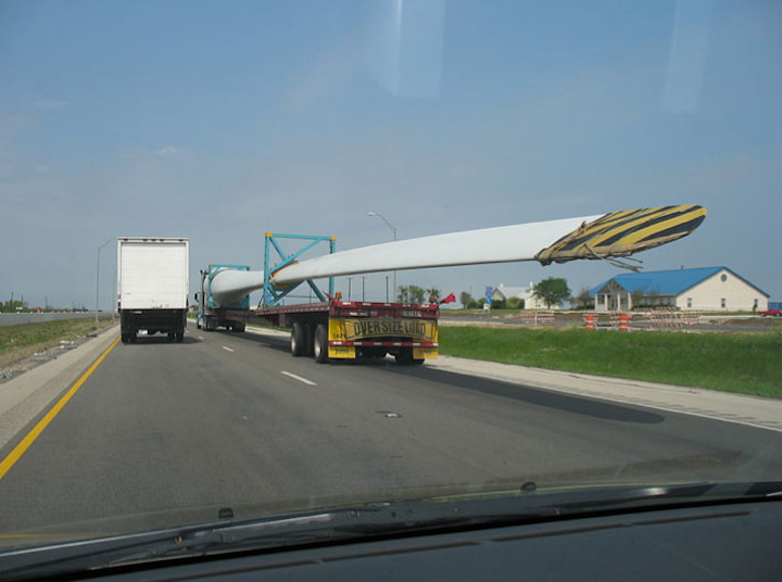 Content Dam Elp Gallery En Articles Slideshow 2015 04 Top States For Renewable Energy Texas Wind Blade Elp