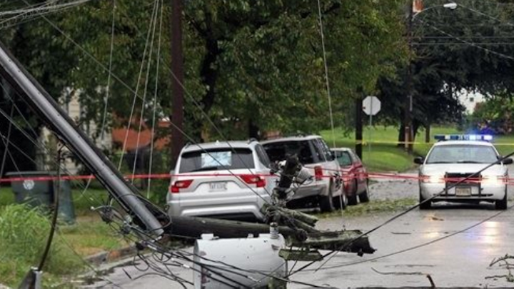 Content Dam Elp Gallery En Articles Slideshow 2016 10 Southeast Utilities Respond To Hurricane Matthew 9 Fpl Hurricane Matthew Elp