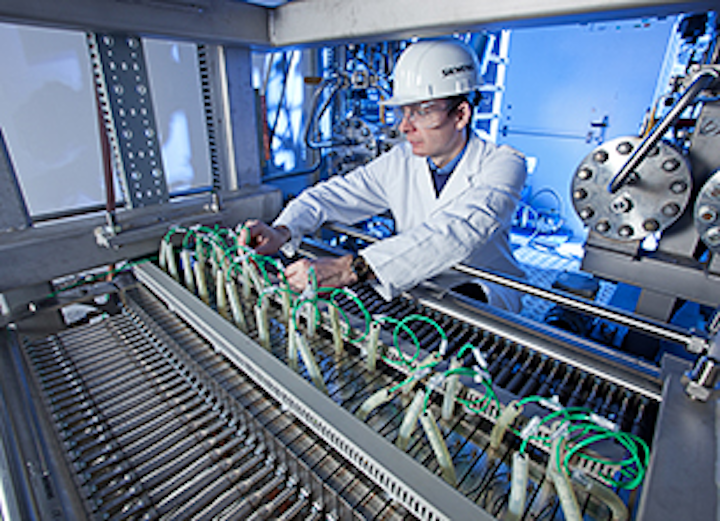 Content Dam Elp Online Articles 2014 05 Siemens Electolyzer