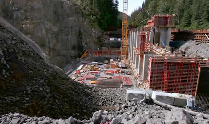 Content Dam Elp Online Articles 2014 06 Forrest Kerr Run Of River