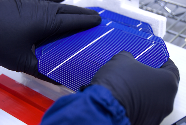 Content Dam Elp Online Articles 2014 06 Solar Power Wafers