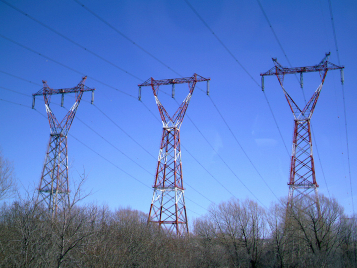 Content Dam Elp Online Articles 2014 09 Transmission Lines 1 Elp