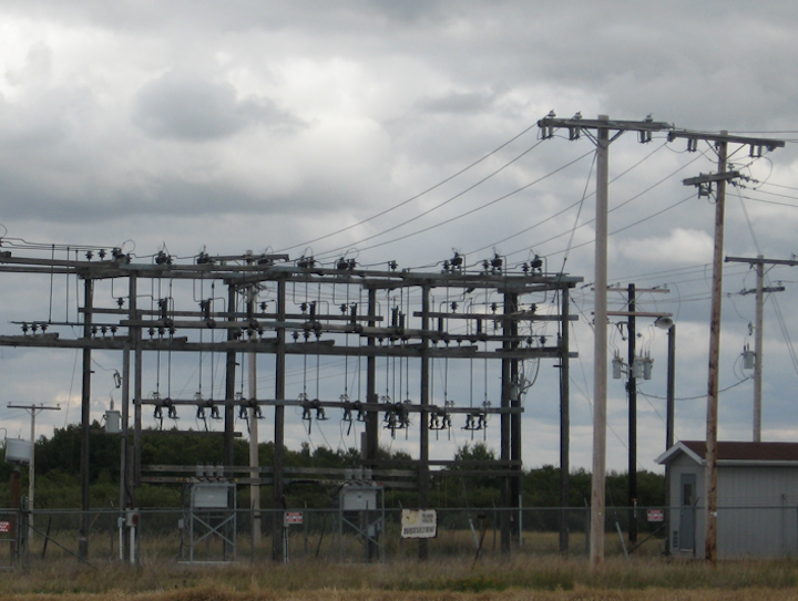 Content Dam Elp Online Articles 2014 10 Elp Transformer Substation Distribution