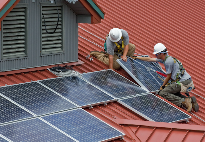 Content Dam Elp Online Articles 2015 August Rooftop Solar Power Project Elp 5