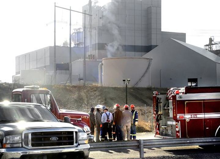 Content Dam Elp Online Articles 2015 January Power Plant Fire Elp