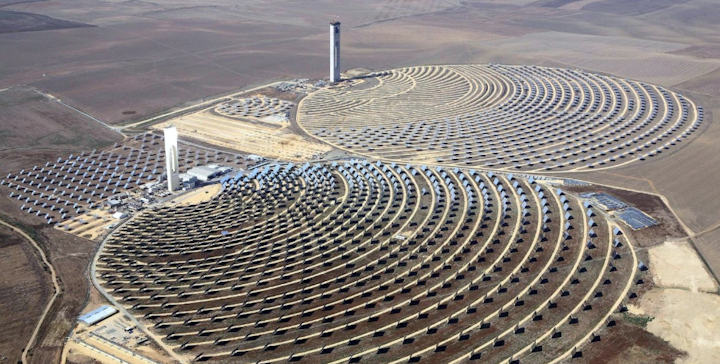 Content Dam Elp Online Articles 2015 June Concentrating Solar Power Plant Elp 1