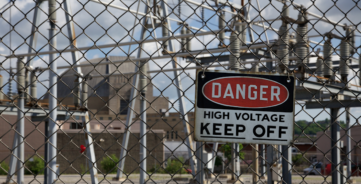 Content Dam Elp Online Articles 2015 June Distribution Transformer Substation Security Elp