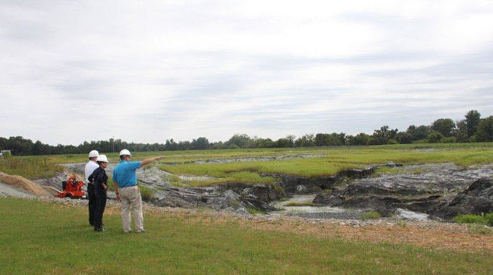 Content Dam Elp Online Articles 2015 June Duke Coal Ash
