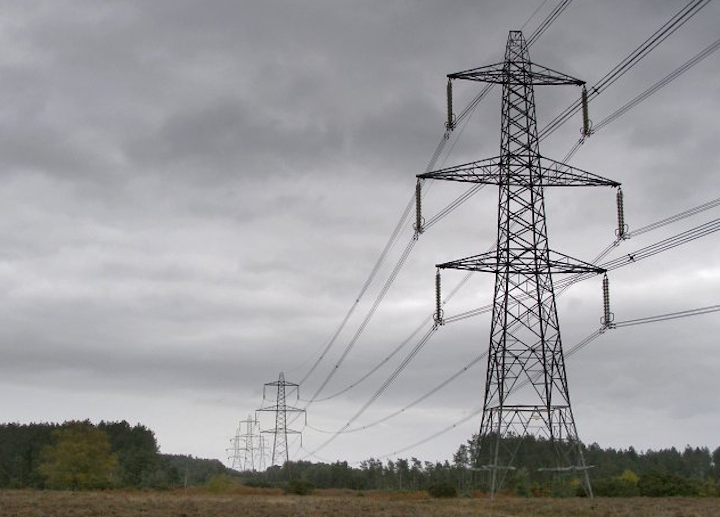 Content Dam Elp Online Articles 2015 June Power Transmission Lines Elp