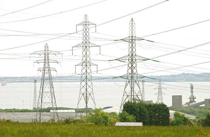Content Dam Elp Online Articles 2015 June Power Transmission Lines Elp 1