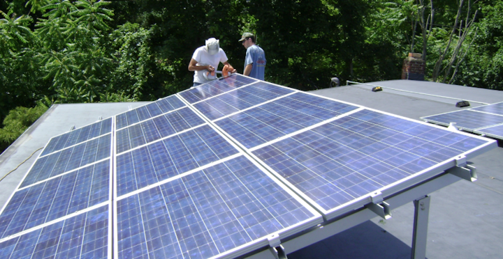 Content Dam Elp Online Articles 2015 June Rooftop Solar 1 Elp