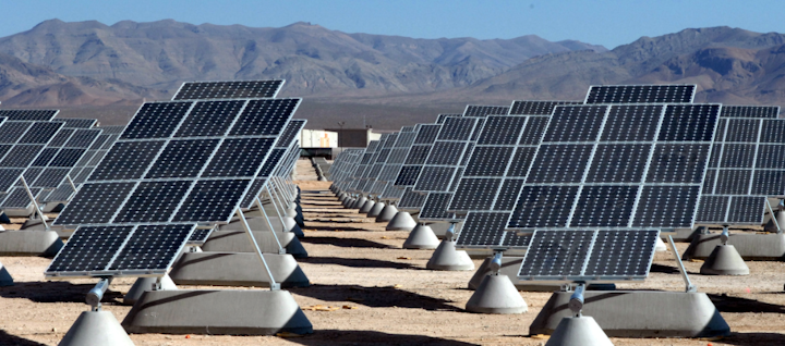 Content Dam Elp Online Articles 2015 June Solar Power Project 1 Elp