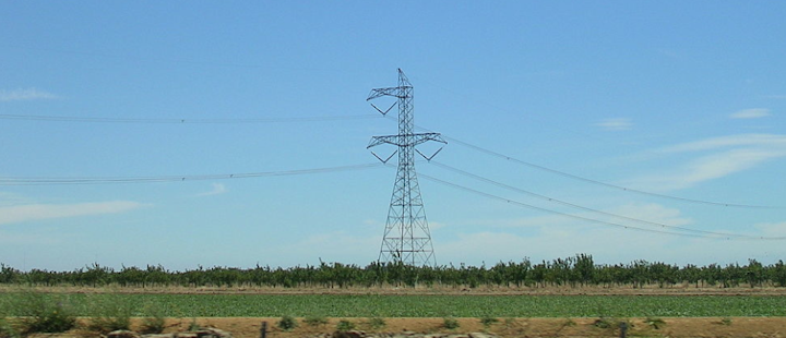 Content Dam Elp Online Articles 2015 June Washington Transmission Line Elp