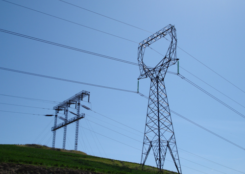 Content Dam Elp Online Articles 2015 March Transmission Lines Elp 6
