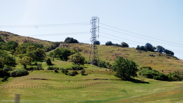 Content Dam Elp Online Articles 2016 05 Transmission Line May 6 Elp