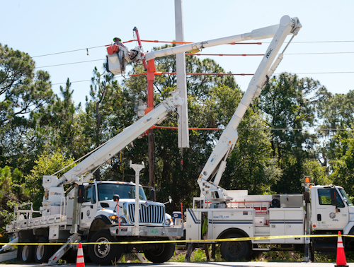 Content Dam Elp Online Articles 2016 11 Fpl Storm Hardening Elp