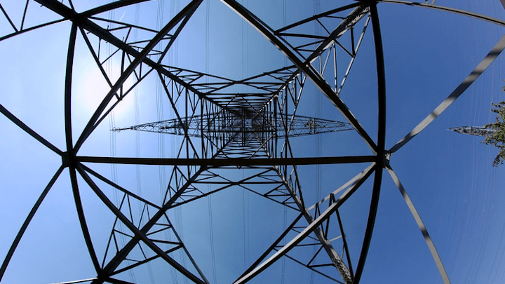 Content Dam Elp Online Articles 2017 06 Electric Utilities Transmission June 19 Elp