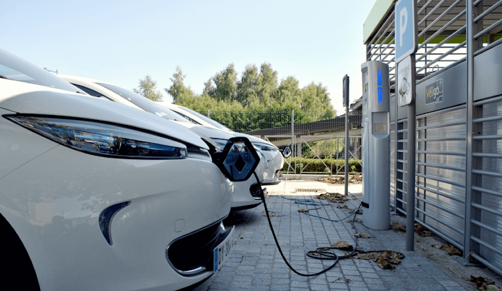 Content Dam Elp Online Articles 2017 06 Electric Vehicle Charging Station June 21 Elp
