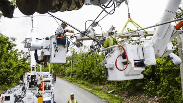 Content Dam Elp Online Articles 2017 11 Puerto Rico Workers Recovery Nov 15 Elp