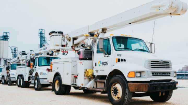 Content Dam Elp Online Articles 2018 01 Arizona Public Service Aps Trucks January 2 Elp