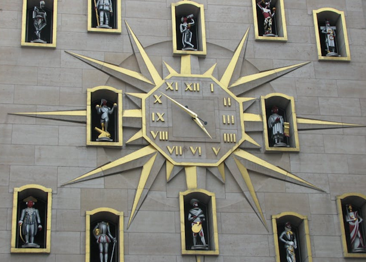 Content Dam Elp Online Articles 2018 03 Belgium Clock Elp