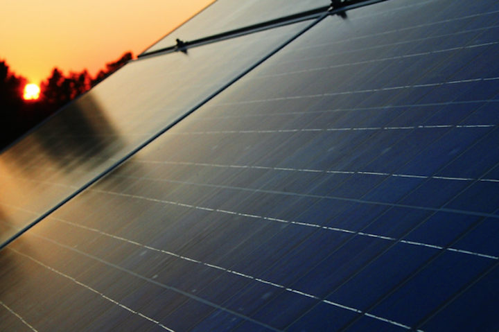 Content Dam Elp Online Articles 2018 05 Solar Power May 10 Elp 3