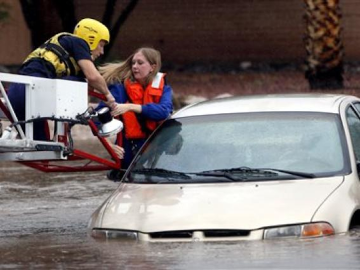 Content Dam Ffn Migrated Slideshows 2014 08 Numerous Rescues During Arizona Flooding Apphnx9