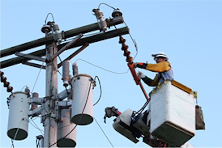 Content Dam Pennenergy Online Articles 2014 06 Firstenergy Lineman