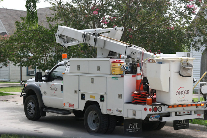 Content Dam Pennenergy Online Articles 2014 07 Oncor Truck