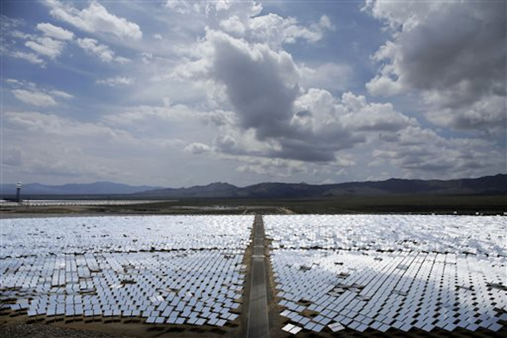 Content Dam Pennenergy Online Articles 2014 11 Ap Worlds Largest Solar Plant
