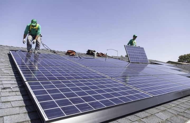 Content Dam Pennenergy Online Articles 2015 March Solarcity Install Rooftop Solar
