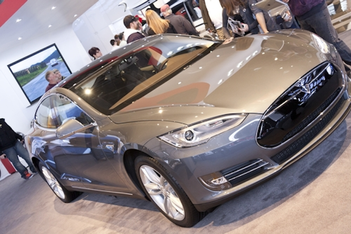 Content Dam Rew Gallery En Ugc Articles 2013 05 Springtime For Tesla Image Gallery Body Springtime For Tesla