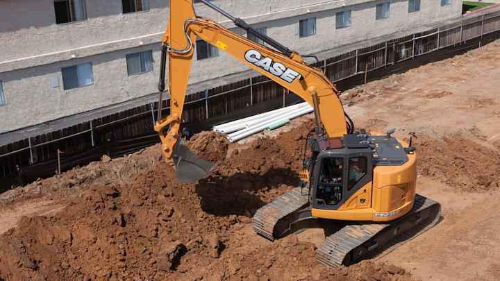 Content Dam Up En Articles 2013 07 Construction Equipment Minimum Swing Radius Excavators From Case Construction Leftcolumn Article Thumbnailimage File