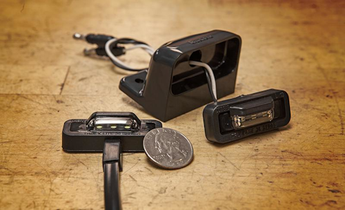 Content Dam Up En Articles 2013 08 Truck Accessory Led License Lamp Doesn T Require Fastening Tools Leftcolumn Article Thumbnailimage File