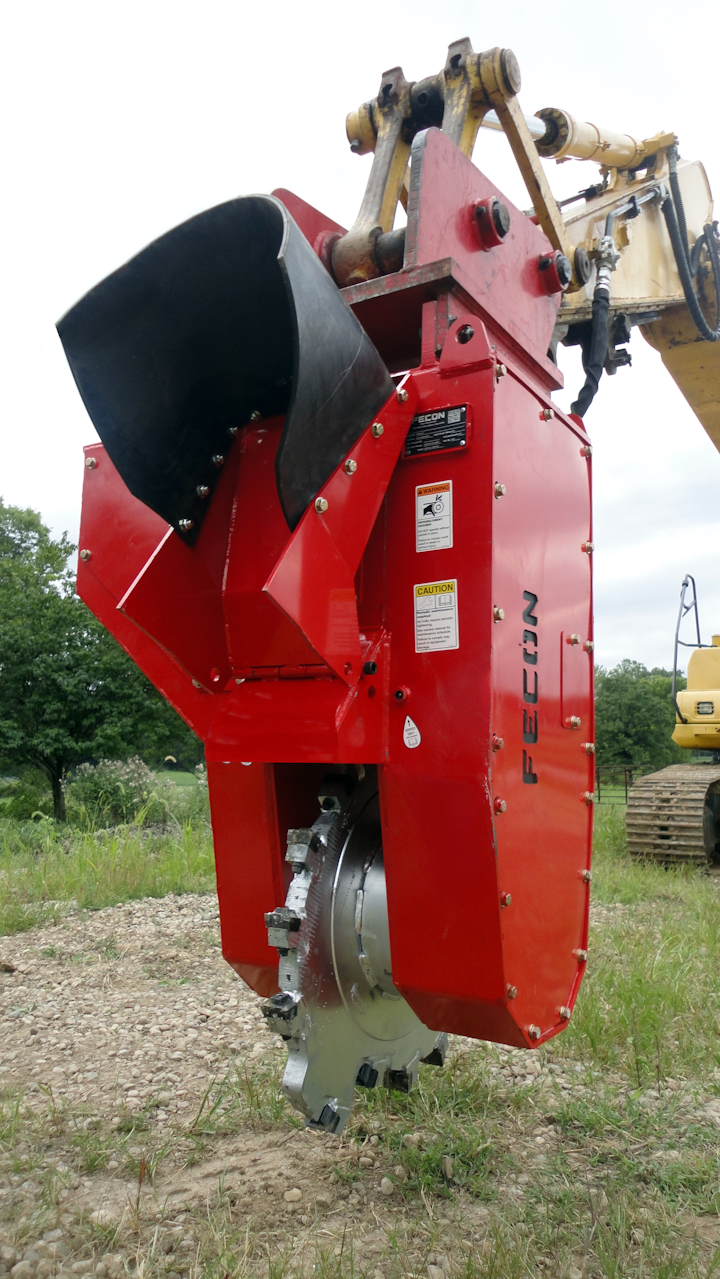 Content Dam Up En Articles 2013 09 Utility Equipment Excavator Powered Stump Grinder Leftcolumn Article Thumbnailimage File