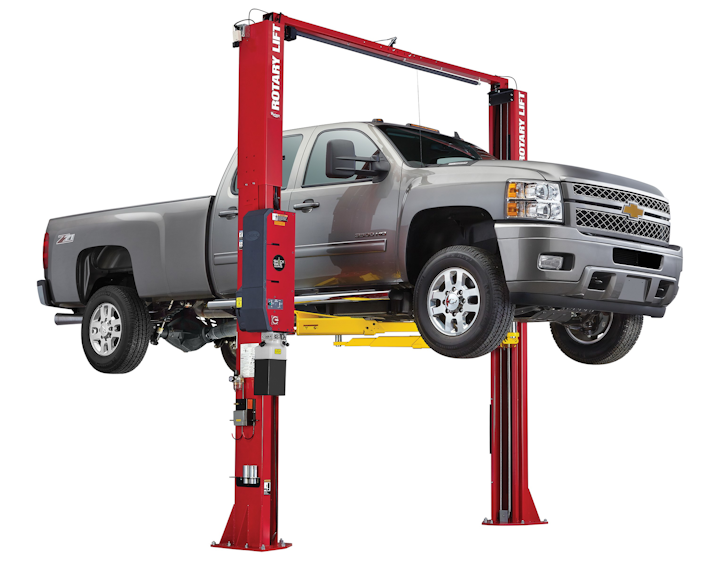 Content Dam Up En Articles 2013 12 Vehicle Lifts For Fast Truck Repairs Leftcolumn Article Thumbnailimage File