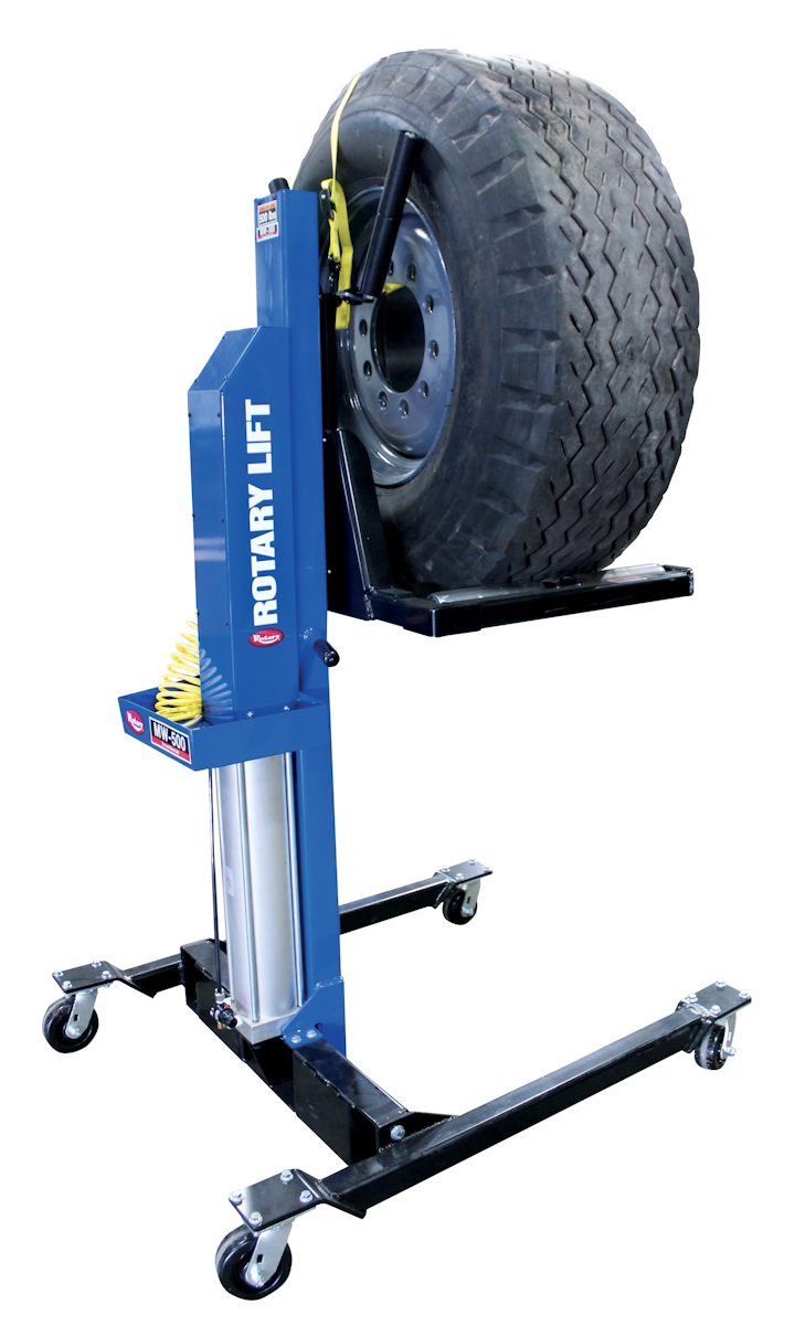 Content Dam Up En Articles 2014 02 Vehicle Maintenance Mobile Wheel Lift Simplifies Heavy Duty Wheel Removal Leftcolumn Article Thumbnailimage File