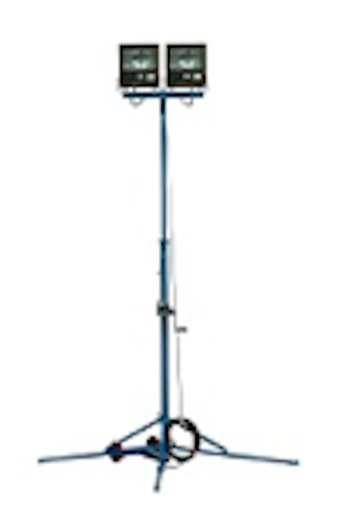 Content Dam Up En Articles 2014 05 Work Light Telescoping Light Mast Leftcolumn Article Thumbnailimage File