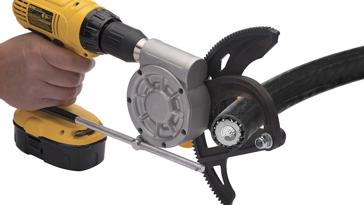 Content Dam Up En Articles 2014 07 Powerblade Cable Cutter Line Expanded With Big Kahuna For Large Mcm Cables Leftcolumn Article Thumbnailimage File