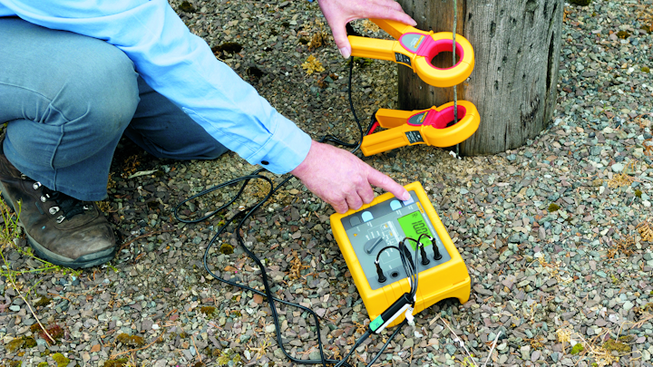 Content Dam Up En Articles 2014 07 Test Equipment Earth Ground Testers From Fluke Leftcolumn Article Thumbnailimage File