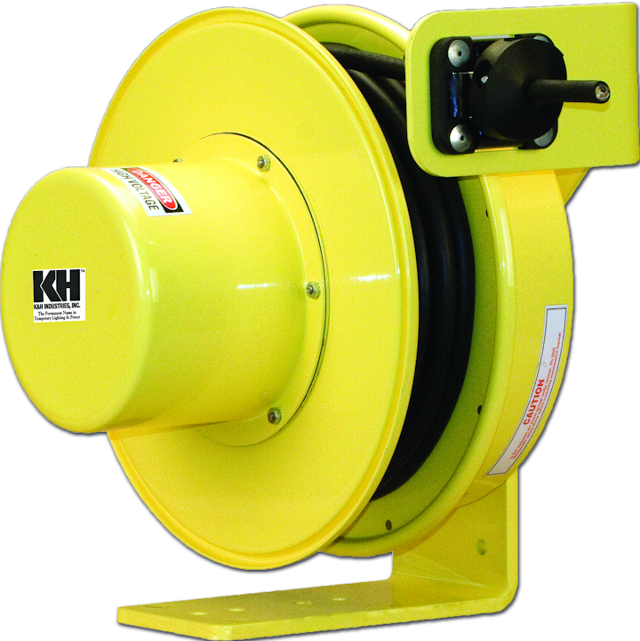 Content Dam Up En Articles 2014 08 Nema 4x Retractable Cord Reels For Utility Maintenance Service Applications Leftcolumn Article Thumbnailimage File