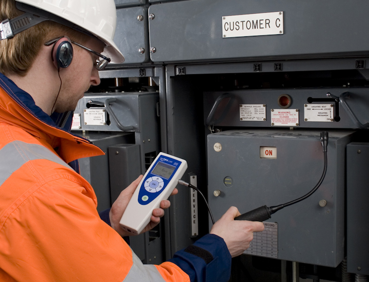 Content Dam Up En Articles 2014 08 Utility Testing Electric Power Assessment Leftcolumn Article Thumbnailimage File
