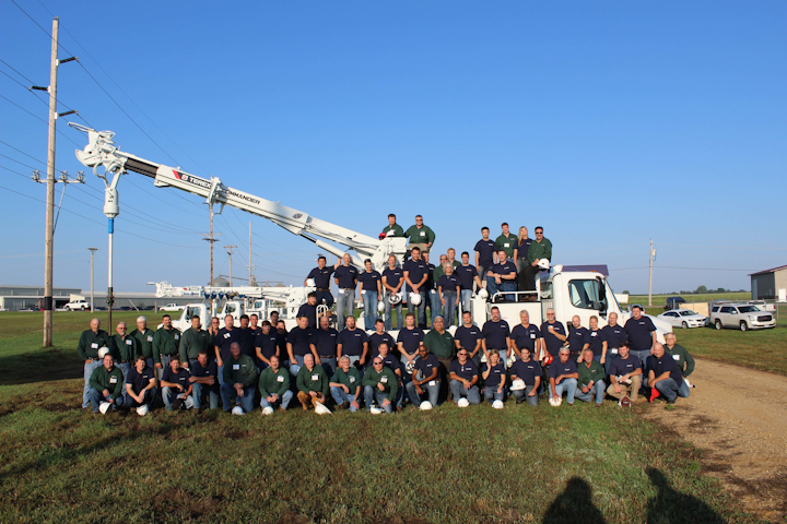 Content Dam Up En Articles 2014 09 Construction Equipment Digger Derricks Aerial Devices Auger Drills Leftcolumn Article Thumbnailimage File