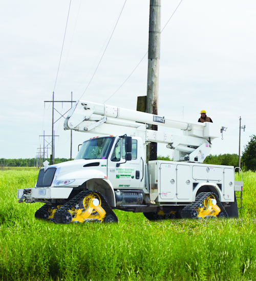 Content Dam Up En Articles 2014 10 Utility Vehicles Rubber Track Conversion Systems From Mattracks Leftcolumn Article Thumbnailimage File