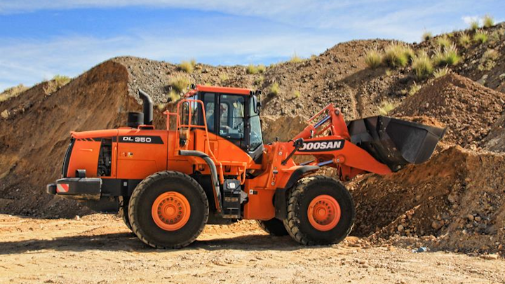 Content Dam Up En Articles 2014 12 Construction Equipment From Doosan Leftcolumn Article Thumbnailimage File