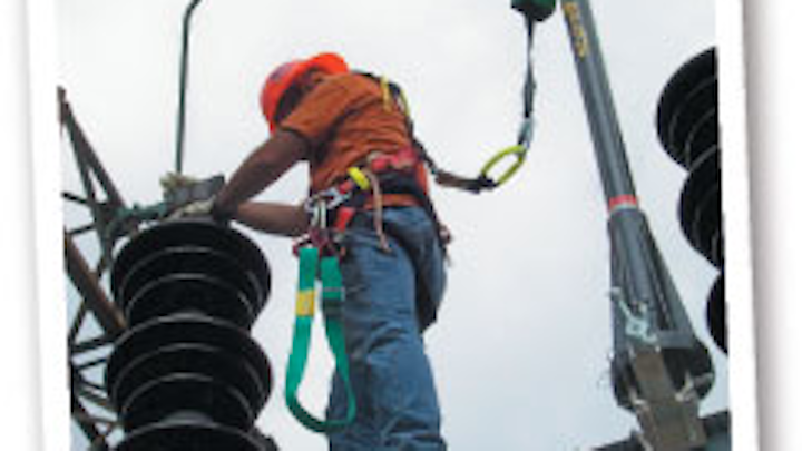Content Dam Up En Articles 2014 12 Fall Arrest Protection Uni Lite Fall Arrest Tower Leftcolumn Article Thumbnailimage File