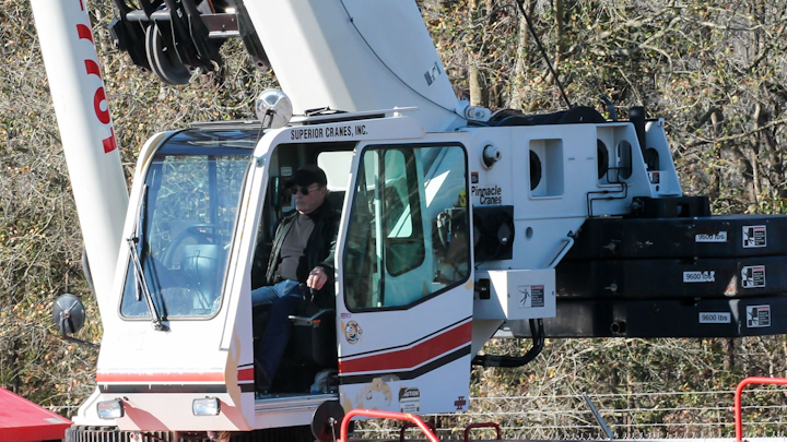 Content Dam Up En Articles 2015 03 Utility Safety Spring Crane Operator And Rigger Competitions Leftcolumn Article Thumbnailimage File